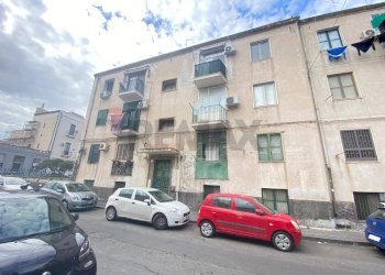 Edificio all\'aperto - Trilocale Via Faraci
 
1, Catania - foto 33