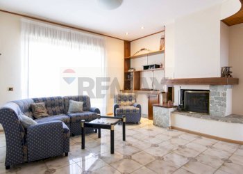 Soggiorno - Appartamento via delle Viole
 
69, Misterbianco - foto 2