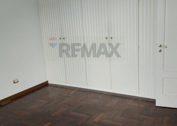 Stanza vuota - Appartamento Via Alcide de Gasperi
 
20, Paterno - foto 5