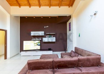 Soggiorno - Semi-detached house Via Officina
 
7, Catania - photo 4