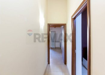 Hall / corridoio - Semi-detached house Via Officina
 
7, Catania - photo 29