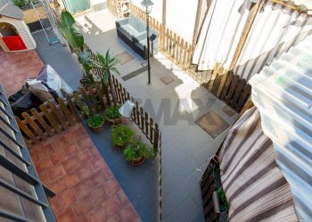 Balcone - Semi-detached house Via Officina
 
7, Catania - photo 34