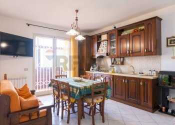 Cucina - Trilocale via Tupparello
 
23, Acireale - foto 1