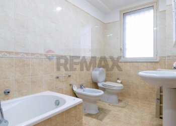 Bagno - Trilocale via Tupparello
 
23, Acireale - foto 25