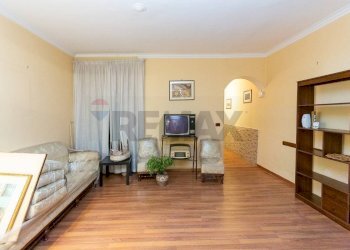 Soggiorno - Ufficio Via Umberto
 
53, Catania - foto 14