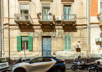 Edificio all\'aperto - Ufficio Via Umberto
 
53, Catania - foto 24