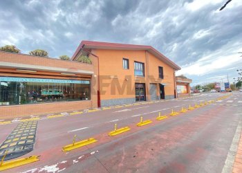 Casa all\'aperto - Ufficio Viale Cristoforo Colombo, San Giovanni la Punta - foto 50