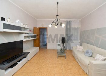 Soggiorno - Casa indipendente Via Toledo
 
63, Catania - foto 5