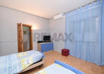 Camera / camera da letto - Casa indipendente Via Toledo
 
63, Catania - foto 8