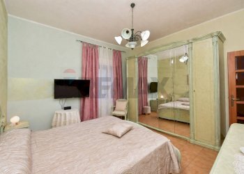 Camera / camera da letto - Casa indipendente Via Toledo
 
63, Catania - foto 11