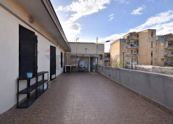 Terrazza - Casa indipendente Via Toledo
 
63, Catania - foto 26