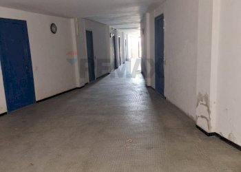 Stanza vuota - Monolocale via pietre nere
 
7, Giardini-Naxos - foto 12