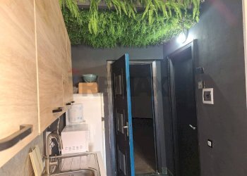 Cucina - Monolocale via pietre nere
 
7, Giardini-Naxos - foto 17