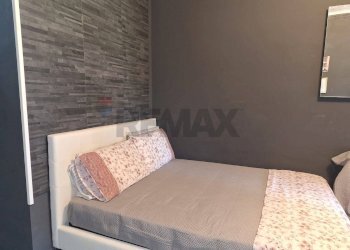 Camera / camera da letto - Monolocale via pietre nere
 
7, Giardini-Naxos - foto 18