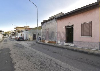 Edificio all\'aperto - Independent house Via Rettifilo
35, Santa Venerina - photo 23