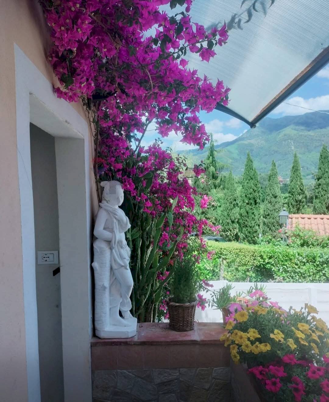 Giardino - Independent house Via  della Canonica
 
66, Camaiore - photo 1