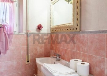 Bagno - Independent house Via  della Canonica
 
66, Camaiore - photo 31