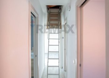 Hall / corridoio - Apartment Via Gabella
 
43, Montemarciano - photo 47