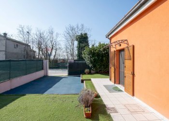 Giardino - Apartment Via Gabella
 
43, Montemarciano - photo 52