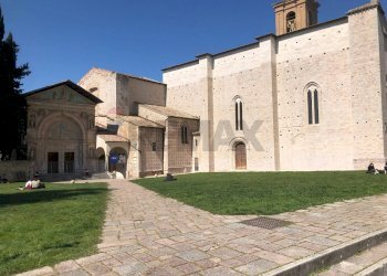 Casa all\'aperto - Commercial Premises Via Dei Priori, Perugia - photo 2