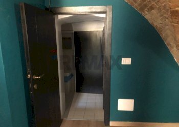 Hall / corridoio - Commercial Premises Via Dei Priori, Perugia - photo 50