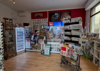 Camera / camera da letto - Attività Commerciale Piazza del Popolo
3, Castiglione del Lago - foto 1