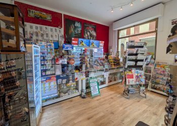 Dispensa di stoccaggio - Attività Commerciale Piazza del Popolo
3, Castiglione del Lago - foto 2