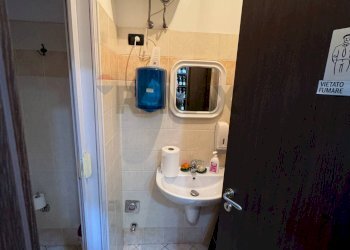 Bagno - Bar Tavola Calda - Fredda Torino - foto 9