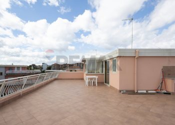 Terrazza - Appartamento Via Pietro Bethancourt
 
1, Catania - foto 13