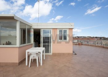 Terrazza - Appartamento Via Pietro Bethancourt
 
1, Catania - foto 14