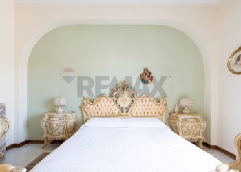 Camera / camera da letto - Appartamento Via Pietro Bethancourt
 
1, Catania - foto 16