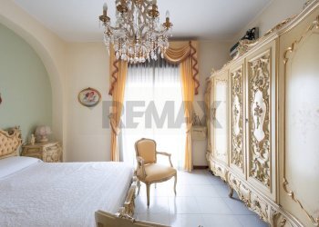 Camera / camera da letto - Appartamento Via Pietro Bethancourt
 
1, Catania - foto 18