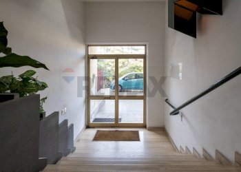 Ricezione / Lobby - Appartamento Via Generale Di San Marzano
 
18, Catania - foto 4