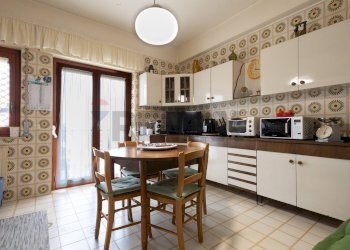 Cucina - Appartamento Via Generale Di San Marzano
 
18, Catania - foto 12