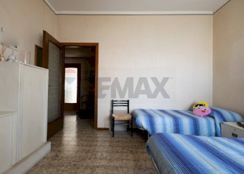 Camera / camera da letto - Appartamento Via Generale Di San Marzano
 
18, Catania - foto 16