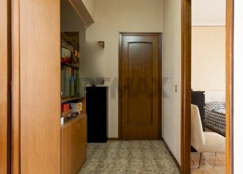 Hall / corridoio - Appartamento Via Generale Di San Marzano
 
18, Catania - foto 19