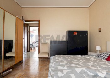 Camera / camera da letto - Appartamento Via Generale Di San Marzano
 
18, Catania - foto 21