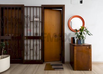 Hall / corridoio - Appartamento Via Generale Di San Marzano
 
18, Catania - foto 37