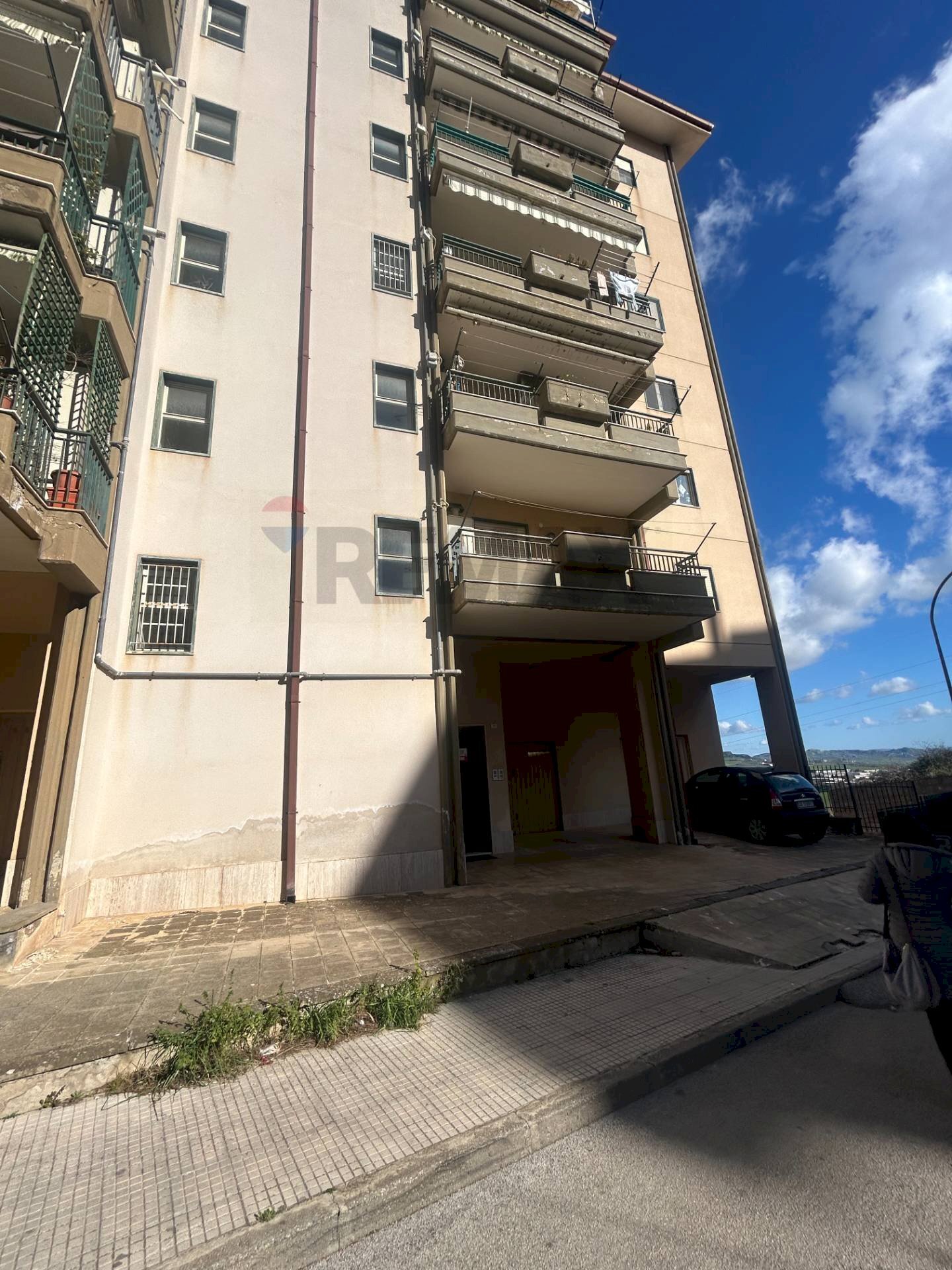 Edificio all\'aperto - Appartamento Via Ferruccio Parri
 
6, Caltanissetta - foto 2