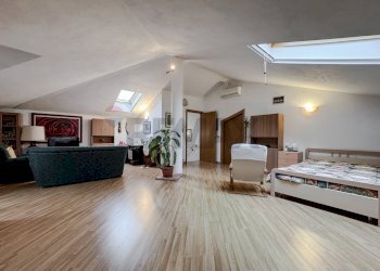 Camera / camera da letto - Villa Via Vercelli
 
66/a, Caresanablot - photo 32