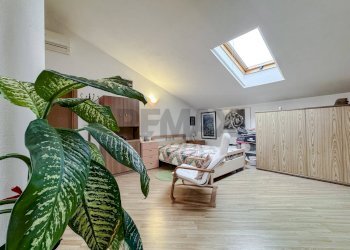 Camera / camera da letto - Villa Via Vercelli
 
66/a, Caresanablot - photo 37