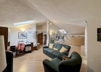 Sala da pranzo - Villa Via Vercelli
 
66/a, Caresanablot - photo 38