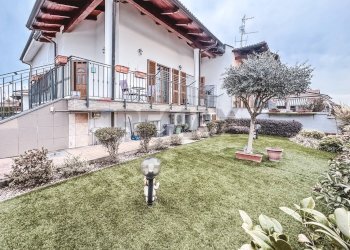 Giardino - Villa Via Vercelli
 
66/a, Caresanablot - photo 51