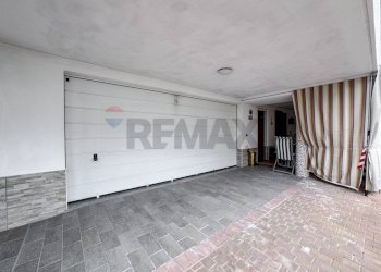 Parcheggio - Villa Via Vercelli
 
66/a, Caresanablot - photo 59