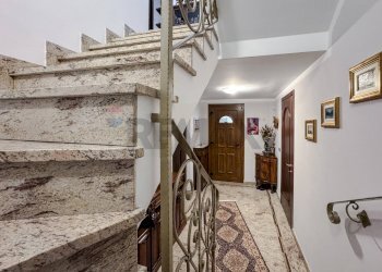 Scale - Villa Via Vercelli
 
66/a, Caresanablot - photo 71