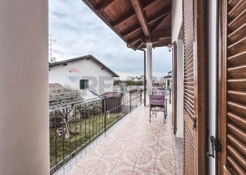 Balcone - Villa Via Vercelli
 
66/a, Caresanablot - photo 79