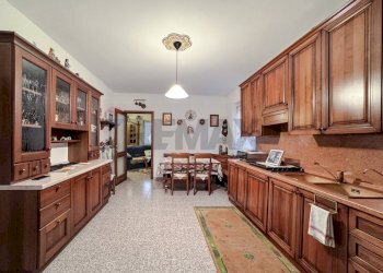 Cucina - Casa semi indipendente Via Pascoli
 
36, Robbio - foto 4