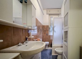 Bagno - Casa semi indipendente Via Pascoli
 
36, Robbio - foto 12