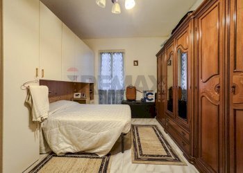 Camera / camera da letto - Casa semi indipendente Via Pascoli
 
36, Robbio - foto 17