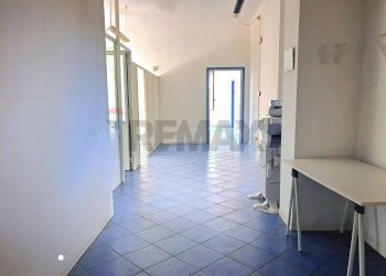 Hall / corridoio - Ufficio Piombino - foto 1